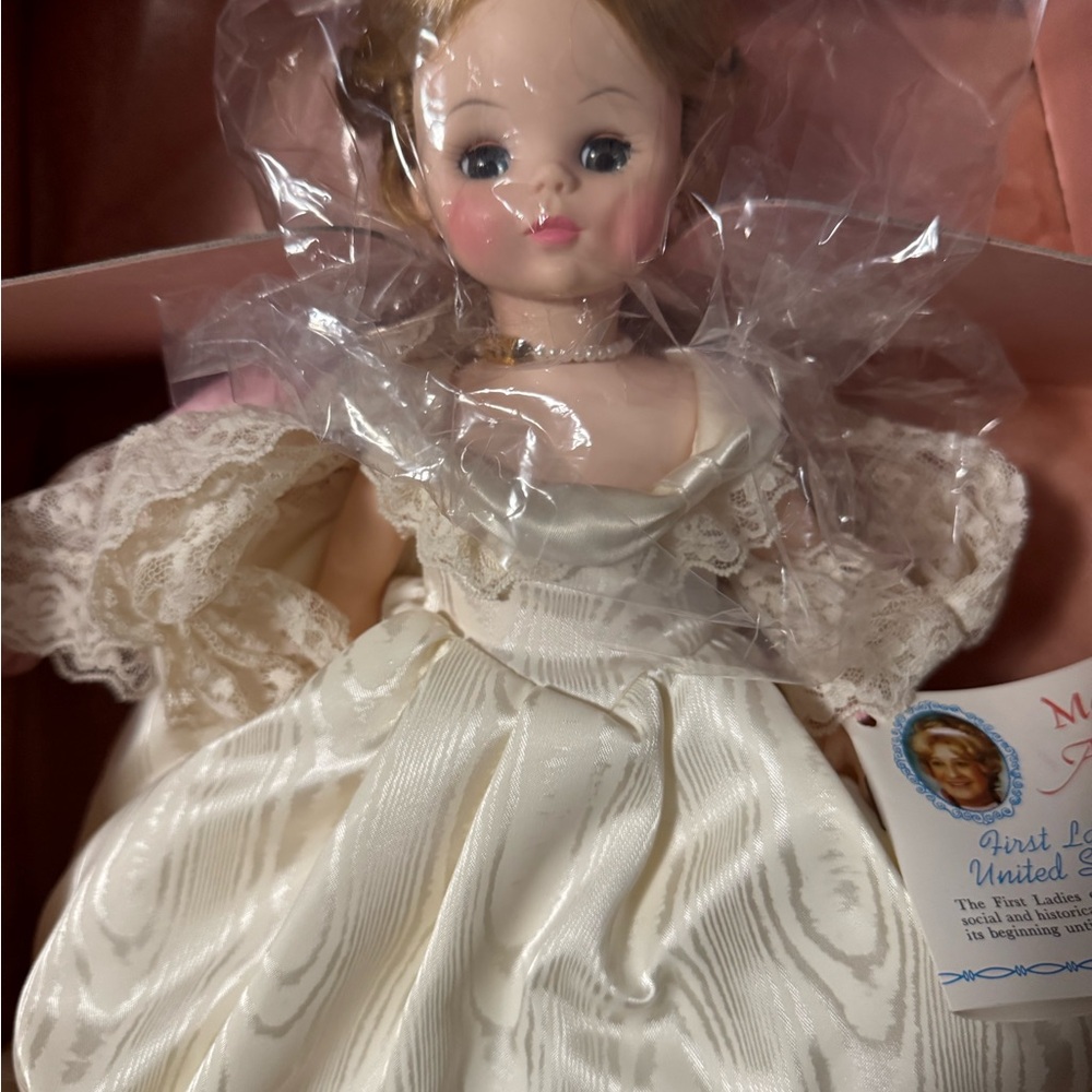 Madame Alexander Harriet Lane Doll from First Ladies Series